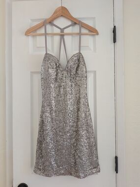 Hot Miami Styles Women's Silver Sequin Strappy Mini Dress Zip Back Size Medium